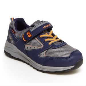 Stride Rite Made2Play Xander Sneakers